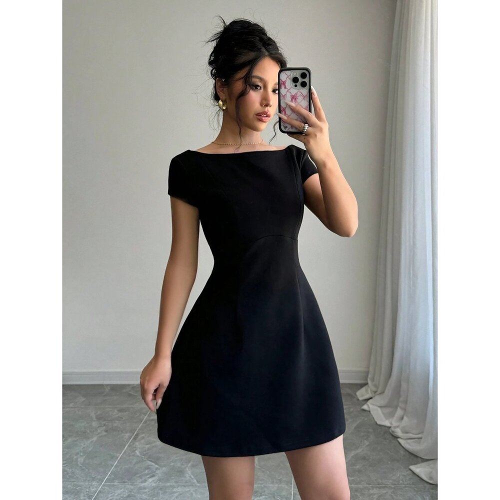 Black Short Sleeve Fit and Flare Mini Dress Minimalist Business Chic